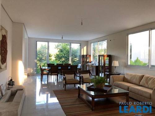 Imagem 3 de 9 de Casa Em Condomínio - Alphaville - Sp - 532953