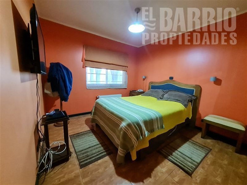 Imagen 17 de 25 de Casa En Venta De 6 Dorm. En Colina