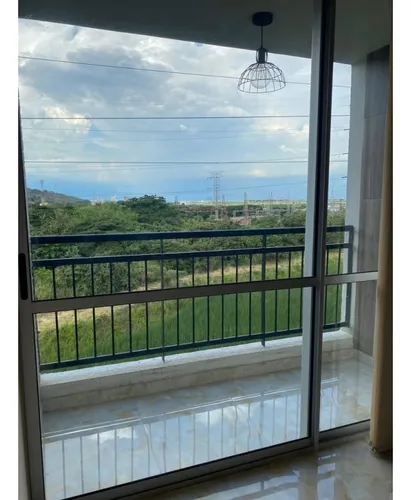 Venta Apartamento 60mts2, En Guabinas, Yumbo, 13092-1