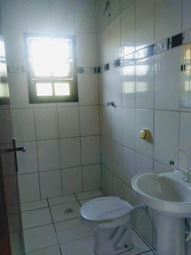 Imagem 13 de 14 de Casa 2 Quartos,1 Suíte, 5 Vaga De Garagem 850