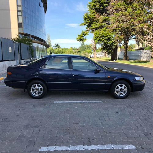 Toyota Camry 2.2 1998
