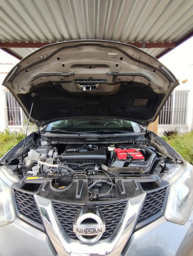 Nissan X-Trail 2.5 Advance 2 Row Mt