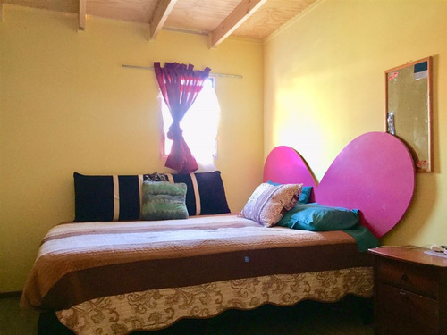 Casa En Venta De 3 Dorm. En La Florida