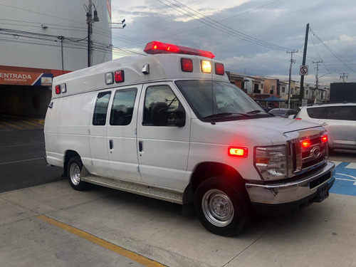 Imagen 4 de 15 de Ford Ambulancia T2 Econoline