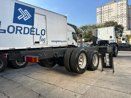 Iveco 24-280 Tector Ano 2023 0km 6x2 = 2425 2426 2429 2430