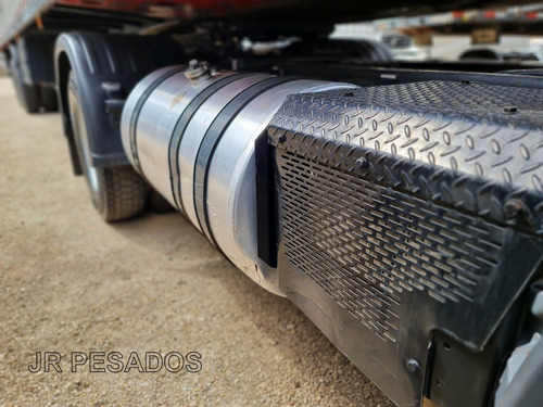 Scania P340 Ano 2010 Toco 4x2 = 19330 2035 Iveco410