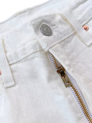 Pantalon Bermuda Levis 405 White (Usado)