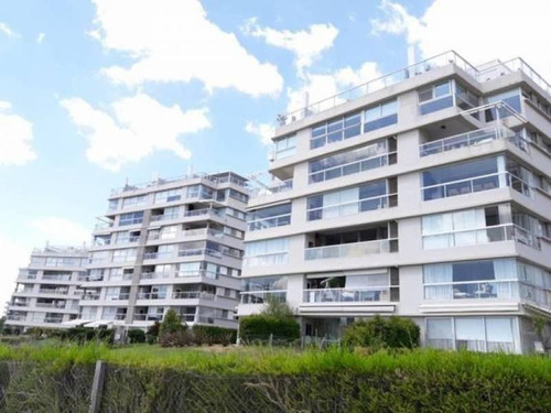 Imagen 4 de 16 de Departamento En Venta Con Renta De 4 Ambientes En Marinas Del Canal,nordelta.