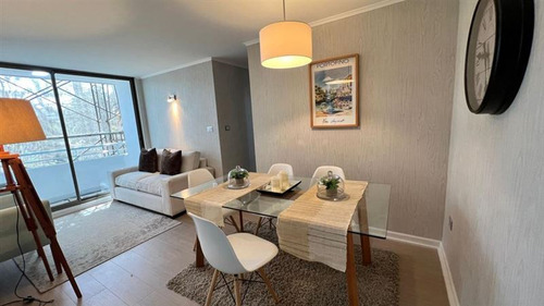 Departamento En Venta De 2 Dormitorios En Villa Alemana
