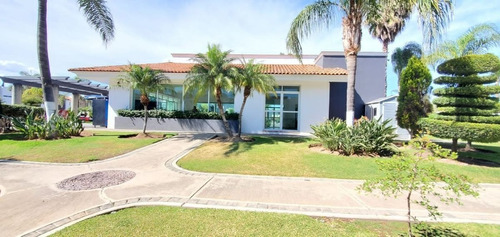 Imagen 21 de 24 de Casa Muy Bonita En Coto Nueva Galicia $3, 900,000