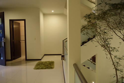 Casas De Lujo En Venta En Puerta Del Bosque