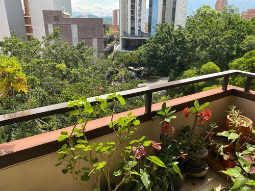 Imagen 3 de 21 de Vendo Apartamento En El Corazon De Laureles