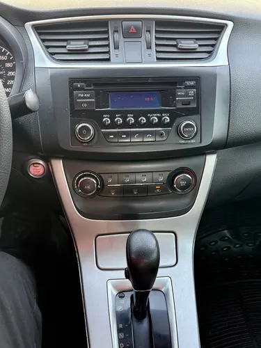 Nissan Sentra 1.8 Sense Cvt