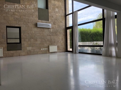 Casa En Venta Con Renta En Los Castores, Nordelta