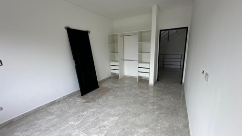 Duplex En Venta En Ituzaingo