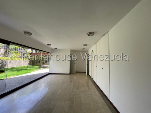 Exclusivo Apartamento Comodo Y Con Buena Distribucion En Venta En La Castellana Yf