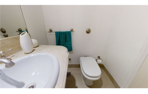 Venta 3 Amb C/dep Y Cochera Chateau Puerto Madero