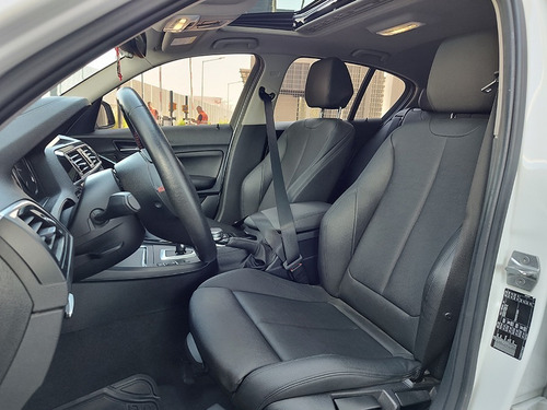 Imagen 7 de 15 de Bmw 120 2018 Sportline 2.0 At Abasto Motors