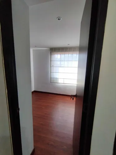 Apt 42 Mts. 02 Hab. 01 Baño. 6to Piso. Excelentes Acabados