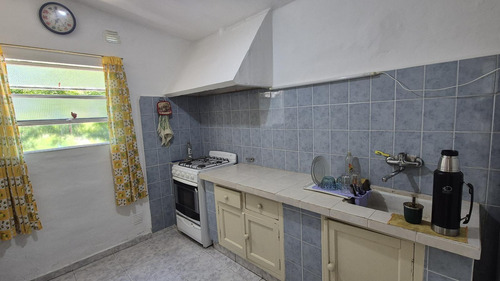 Casa De 3 Dormitorios - Los Aromos - Pileta