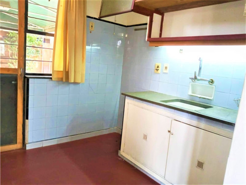 Atlántida . Casa De Dos Dormitorios En Venta . Lindo Entorno
