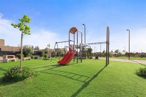 Impecable Casa En Venta De 3d 3b Serv En Cond Rukan Chicureo