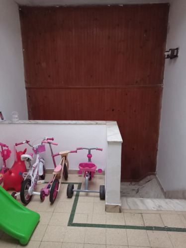 Casa En Dos Plantas Con Garaje,