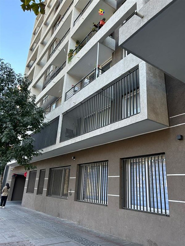 Departamento En Arriendo De 2 Dormitorios En Santiago