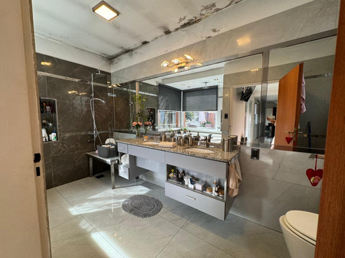 Excelente Casa En Cerro Chico 3 Dorm. Totalmente Reciclada!!!