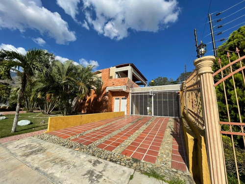 Casa En Conjunto Residencial Villas De San Diego. Vende Lino Juvinao