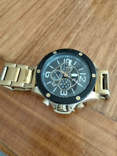 Reloj Armani Exchange Dorado 