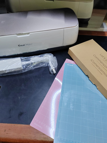 Plotter De Corte Cricut Maker