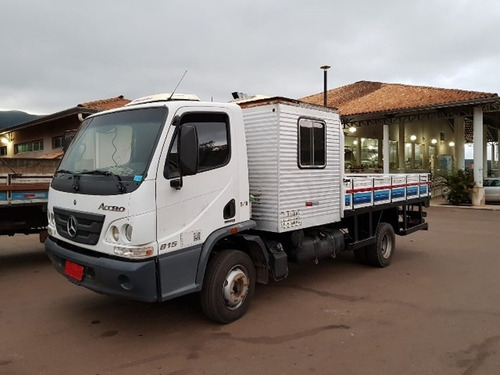 Mercedes-bens 815 4x2 Ano 2013 Cabine Suplementar 3/4