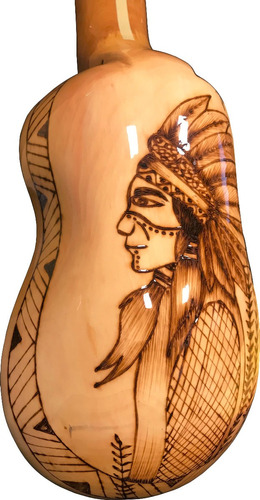 Charango Acústico Zagert Ch02a Pirograbado Rostro