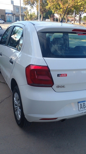 Imagen 6 de 15 de Volkswagen Gol Trend 1.6 Trendline 101cv 2017