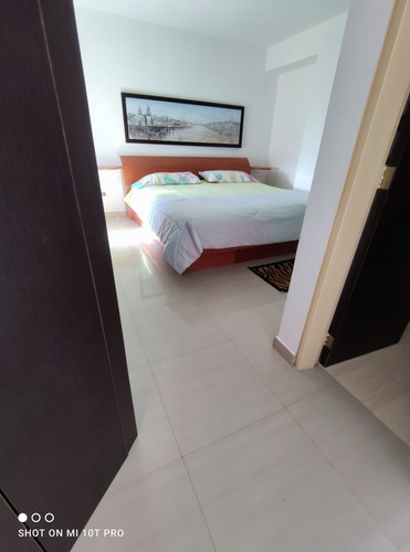 Imagen 8 de 14 de Apartamento En Venta Miravila Res La Joya Parque Caiza