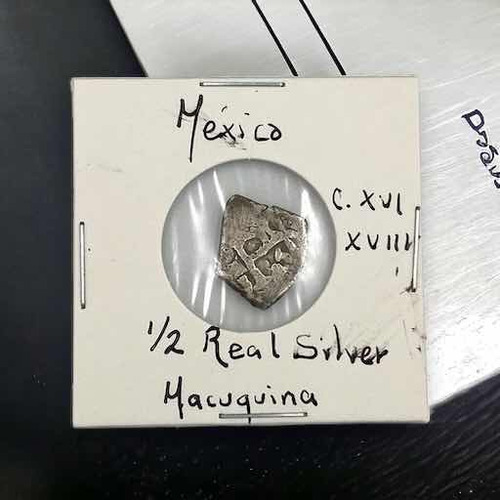 Wow!! Moneda Macuquina De Plata De 1/2 Real Siglo Xvi-xviii (Usado)