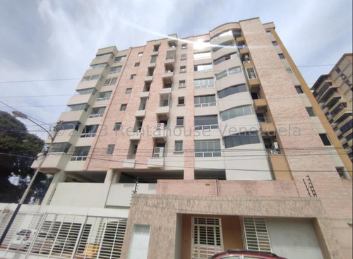 Asg Apartamento En Obra Gris Urb La Esperanza 24-2342