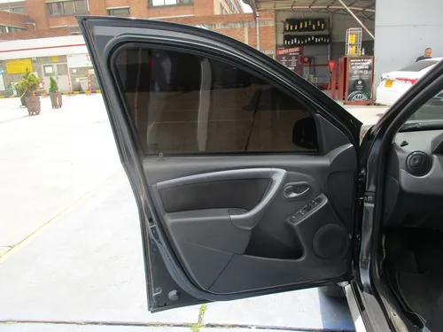 Renault Duster DYNAMIQUE 4X2 2000CC AT AA