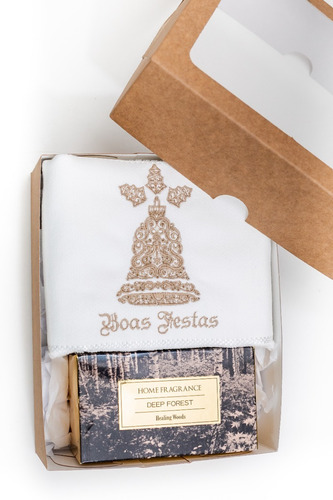 Imagem 9 de 9 de Kit Presente Natal 2 Velas Decorativas Toalha Bordada Sino