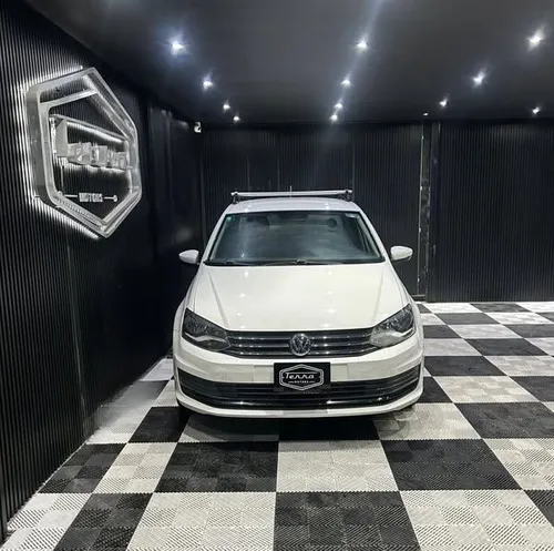 Volkswagen Vento 1.6 Startline At