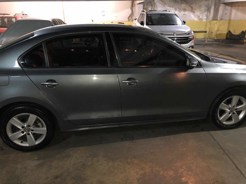 Volkswagen Vento 2.5 Advance Plus 170cv 2015
