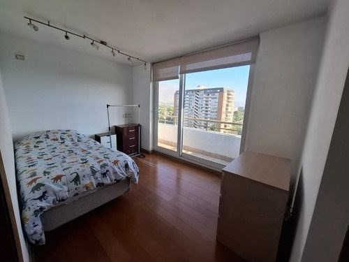Departamento Duplex En Arriendo De 5 Dorm. En Las Condes
