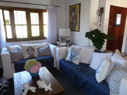 A 150 Metros Del Mar En Rincon Del Indio!!!- Ref: 21027