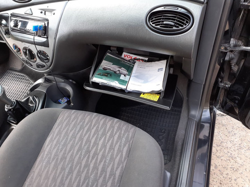 Ford Focus Sedan 1.6 Glx 4p 2007