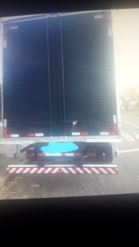 Ford Cargo 815 E