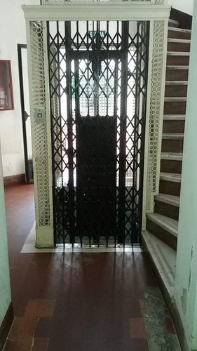 Imagen 6 de 14 de 2 Amb. Balvanera, Moreno 2200. Casa Romana, Buen Estado