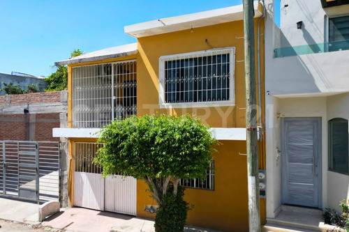 Casa En Venta En Colonia Jacarandas Mazatlan Sinaloa