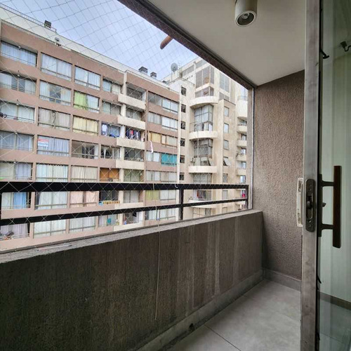 Arriendo Lindo Y Cómodo Depto En S. Centro (99589)