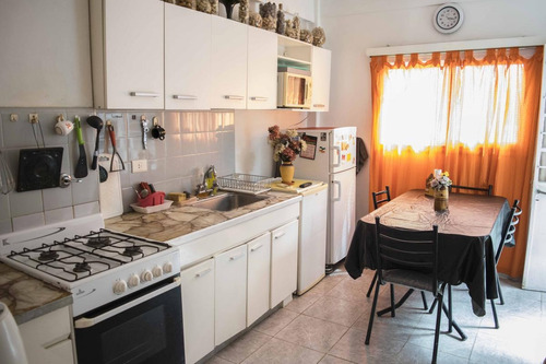 Imagen 4 de 13 de Ph En Venta 3 Ambientes Olivos